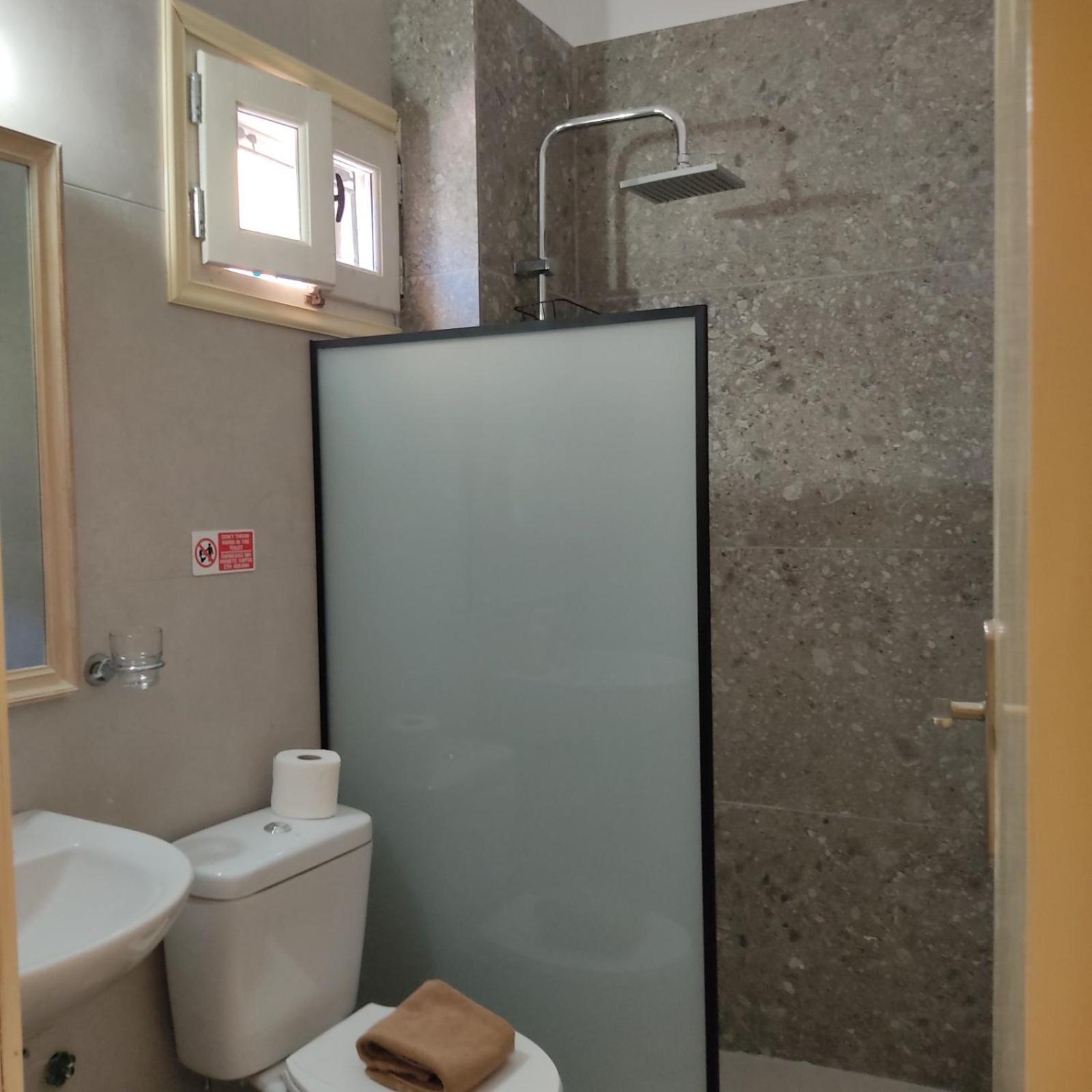 Anastasia Hotel Đảo Sými Ngoại thất bức ảnh